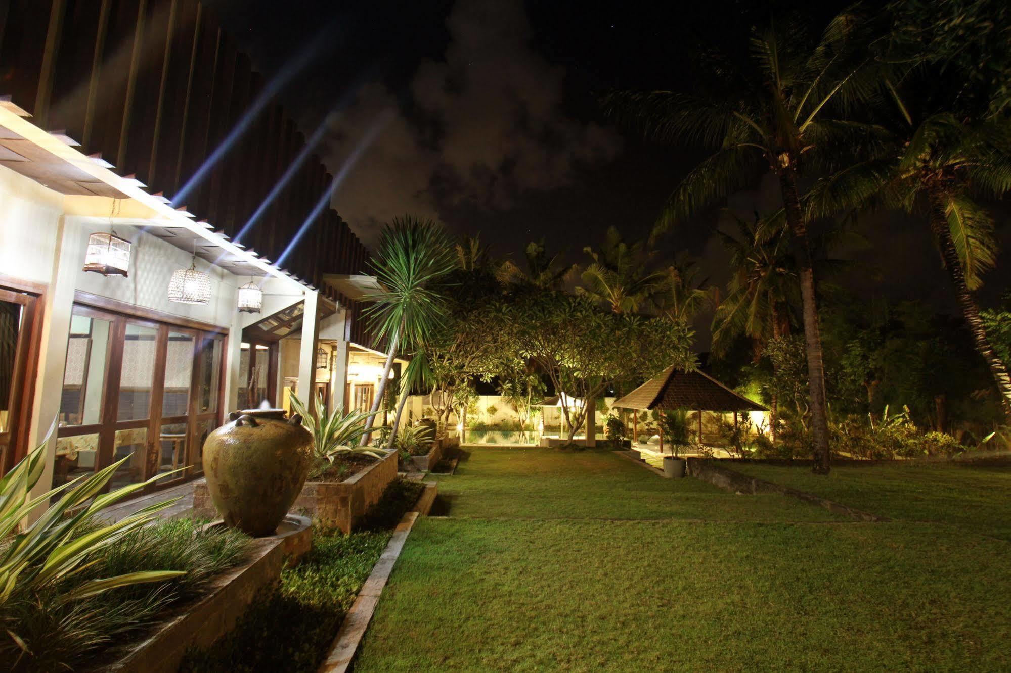 Grand Akhyati Villas & Spa Canggu Esterno foto