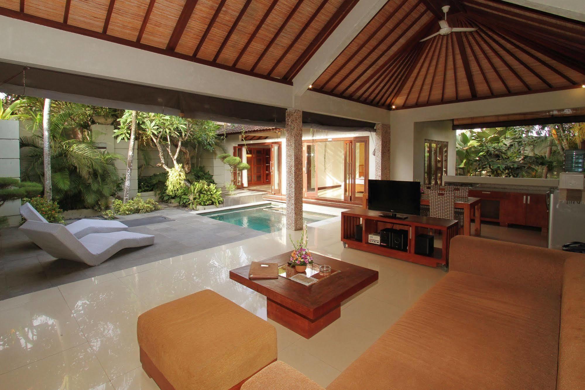 Grand Akhyati Villas & Spa Canggu Esterno foto