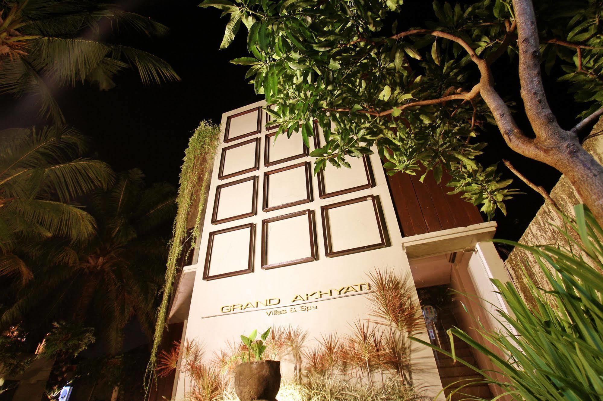Grand Akhyati Villas & Spa Canggu Esterno foto